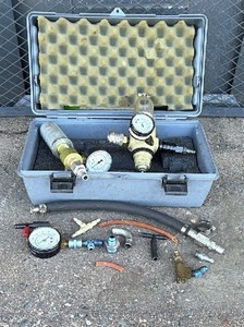 Vacuum system test kit