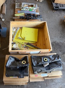 (2) Auxiliary fuel cells for an Agusta A109E helicopter