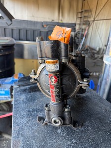 Graco Husky 715 air operated double diaphragm pump