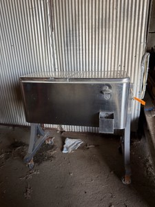 Stainless Steel rolling beverage cooler