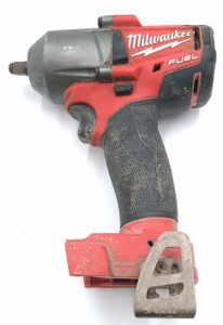 Milwaukee M18 FUEL 2852-20 Mid-Torque 1/2" Impact Wrench