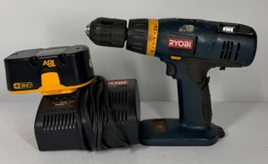 Ryobi 18V Cordless DrillDriver with Charger & ONE Battery Packs