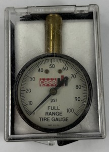 Vintage Casel Full Range Tire Gauge 0100 PSI  Made in USA