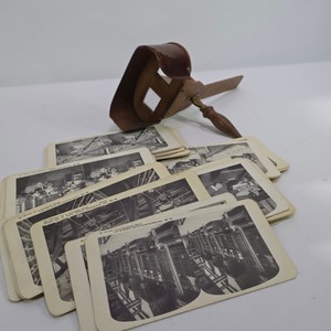 Vintage Stereoscope Viewer with Stereoview Photo Cards