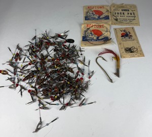 Vintage Fishing Tackle Group with Neptune & Jack Pot Live Bait Leaders and Kirby Hooks