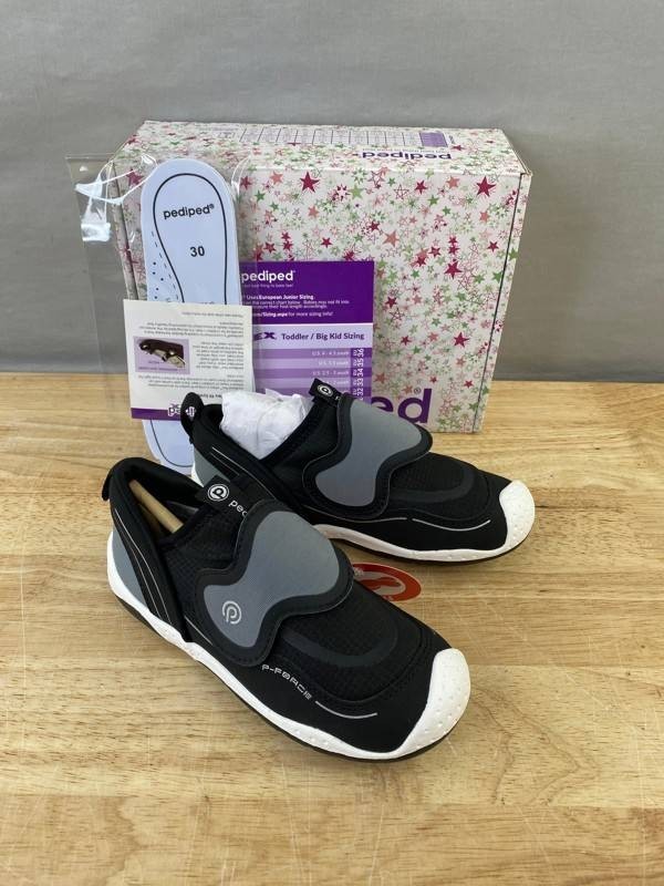 Pediped Aries Youth Slip-On Shoes Size 12.5-13, Black & Gray - Brand New