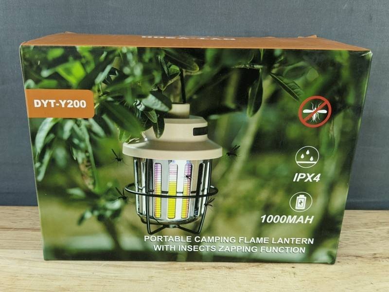 Portable Camping Flame Lantern with Insects Zapping Function - Brand New Q