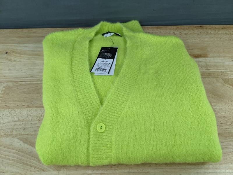 Original Use V-neck Cardigan Small Green $40 Retail - Brand New