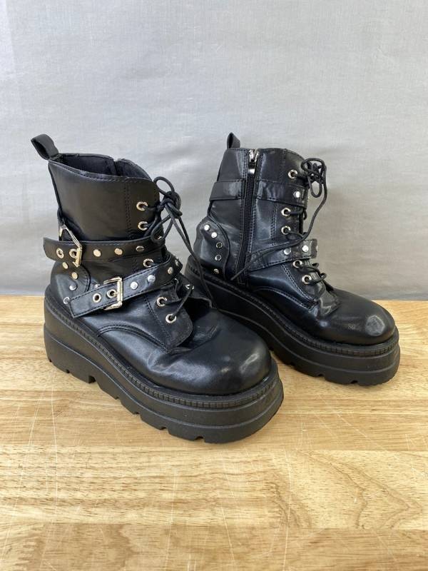 Platform Combat Boots Womens Size 6 - Brand New