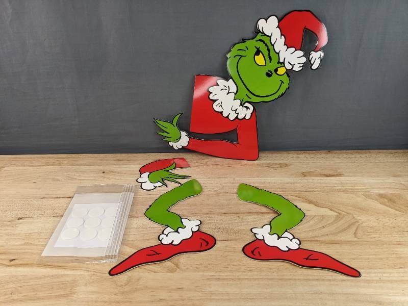 The Grinch Christmas Tree Decoration - Brand New
