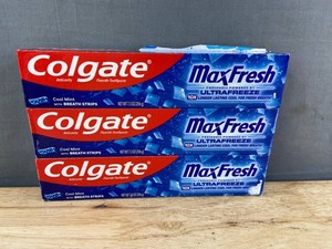 Colgate MaxFresh UltraFreeze Cool Mint Toothpaste 7.3 oz, 3 Total - Brand New