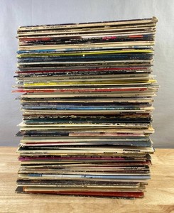 100 Vinyl Record Album Collection - Jim Croce, Billy Joel, The Byrds, Frank Sinatra, Willie Nelson, Dionne Warwick, Wilson Pickett, Aretha Franklin, Eric Burdon and the Animals, Burt Bacharach, Boz Scaggs, Olivia Newton-John, Barry Manilow, Etc.&nbspC