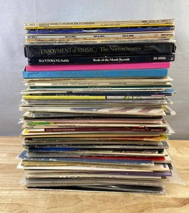 80 Vinyl Record Album Collection - Anka, Barry Manilow, Countryside, Ella Fitzgerald, Ray Andrade, Burt Bacharach, Taste of Honey, Johnny Mathis, Bill Anderson, Etc.&nbspC