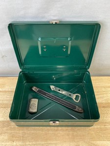 Vintage Climax 10 Tackle Box and Winston No Bull Lighter&nbspK