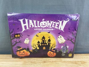 GiftPioneers Halloween Advent Calendar, 24 Surprises - Brand New