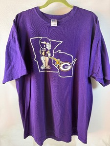 Brett Favre Minnesota Vikings Pee on Green Bay Packers Football Shirt Size 2XL