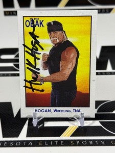 Hulk Hogan Auto On-Card 2010 Tristar Okak Pop Icons #106 Wrestling Card