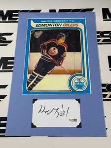 Wayne Gretzky Autograph w JSA Authenticity Matted Hockey Post Card Auto