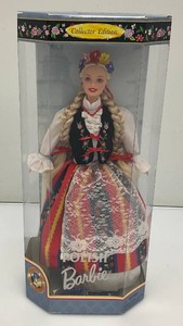 Collectible BARBIE Special Edition Dolls Of The World Polish (New old Stock)