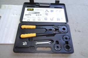 Apollo PEX Multi-Head Crimp Tool Kit