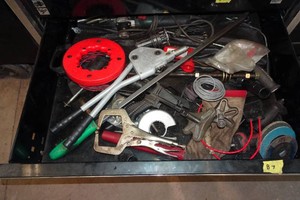 Contents of Drawer - Pullers, Locking Pliers