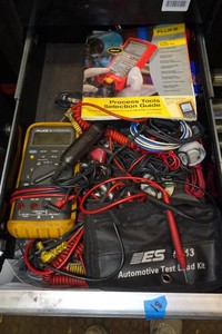Contents of Drawer - Fluke 87 and Leads