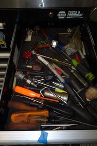 Contents of Drawer - Screwdrivers - Wiha, MAC