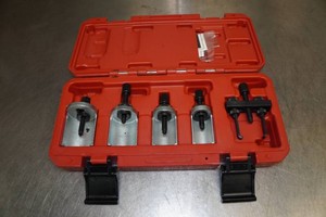 MAC Tools 5-Piece Wiper Arm Puller Set
