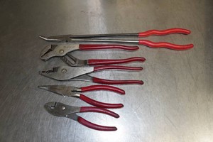 MAC Tools Pliers