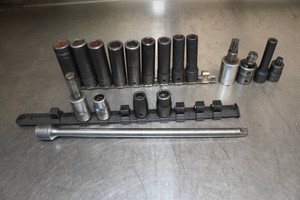 Snap-On 12 Drive Sockets, Extension, and Adapters