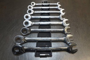 GearWrench Reversible Ratcheting Combination Wrenches - Metric