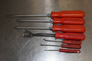 MAC Tools Screwdrivers and Prying Tools