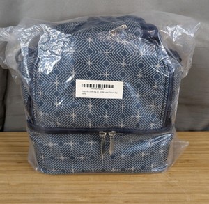 Zippered Cooler Bag with 2 Ice Backs - Brand New