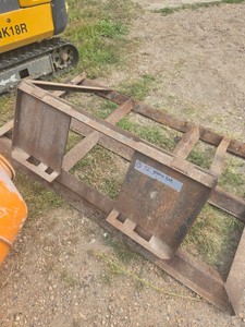 Universal Mount Bobcat Skid Loader Skid Steer 72 Landscape GraderPlaner Attachment