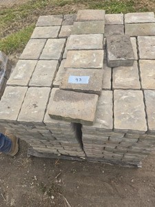 Pallet of Approximately 150 Sq Ft of Pavers