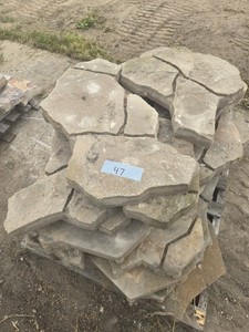 Pallet of Approximately 23 Concrete Steps & Pavers