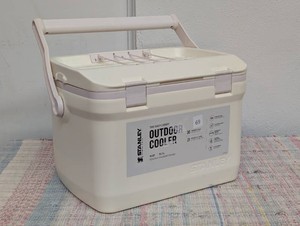 Stanley 16qt Plastic Easy-Carry Outdoor Cooler - Cream