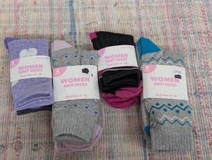 8 Pair of Womens Socks Size 4-10