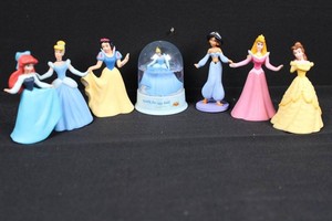 Disney Princess Figurines & Cinderella Snow Globe 7 Pieces