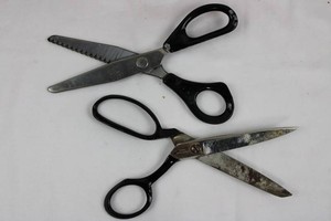 Metal Scissors and Pinking Shears (Lot of 2)
