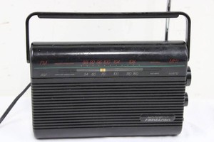 Soundesign 2224BLK AMFM Portable Radio