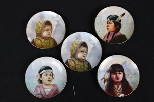 Artifacts by Perillo Portraits Collector Mini Plates (Lot of 5)