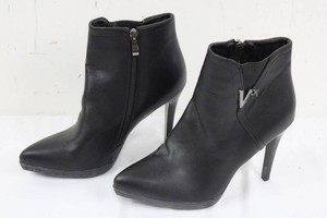 Black Pointed-Toe Ankle Boots With Side Zippers