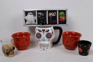 9-Piece Halloween Decor Mixed Lot