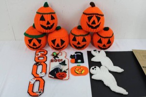Crocheted Halloween Decor, 6 Pumpkins & More
