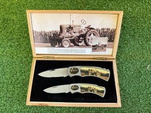 Case 2 Piece Knife Set in Wood Box