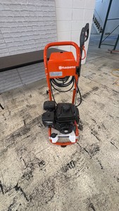 Husqvarna PW3200 Pressure Washer