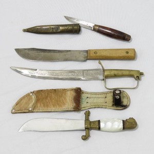Grouping of Vintage Knives wSome Sheath Covers