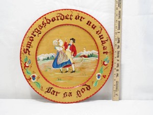 Vintage Scandinavian Swedish Hand-Painted Wooden Folk Art Wall PlaquePlatter 16