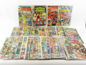 Large Grouping of Vintage Marvel Superhero Comic Books Captain America More